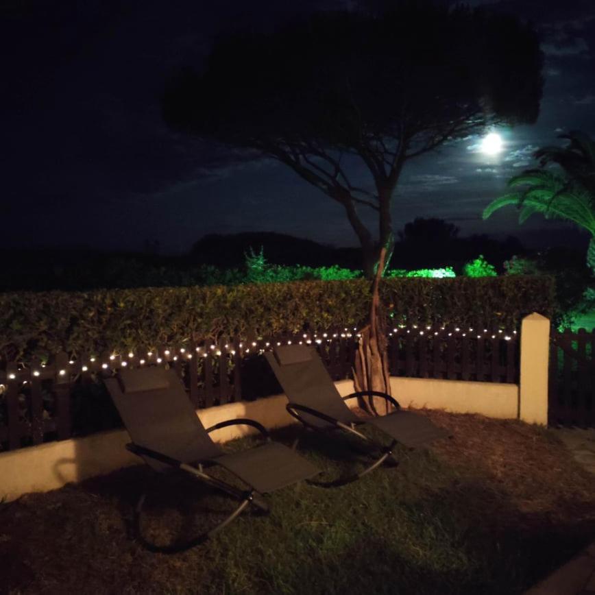 Les Capitelles 5 - Acces Direct A La Plage Depuis Le Jardin - T2 Avec Cabine - 6 Pers - Jardin - Piscine - Parking แซงต์-ซีเปรียง ภายนอก รูปภาพ